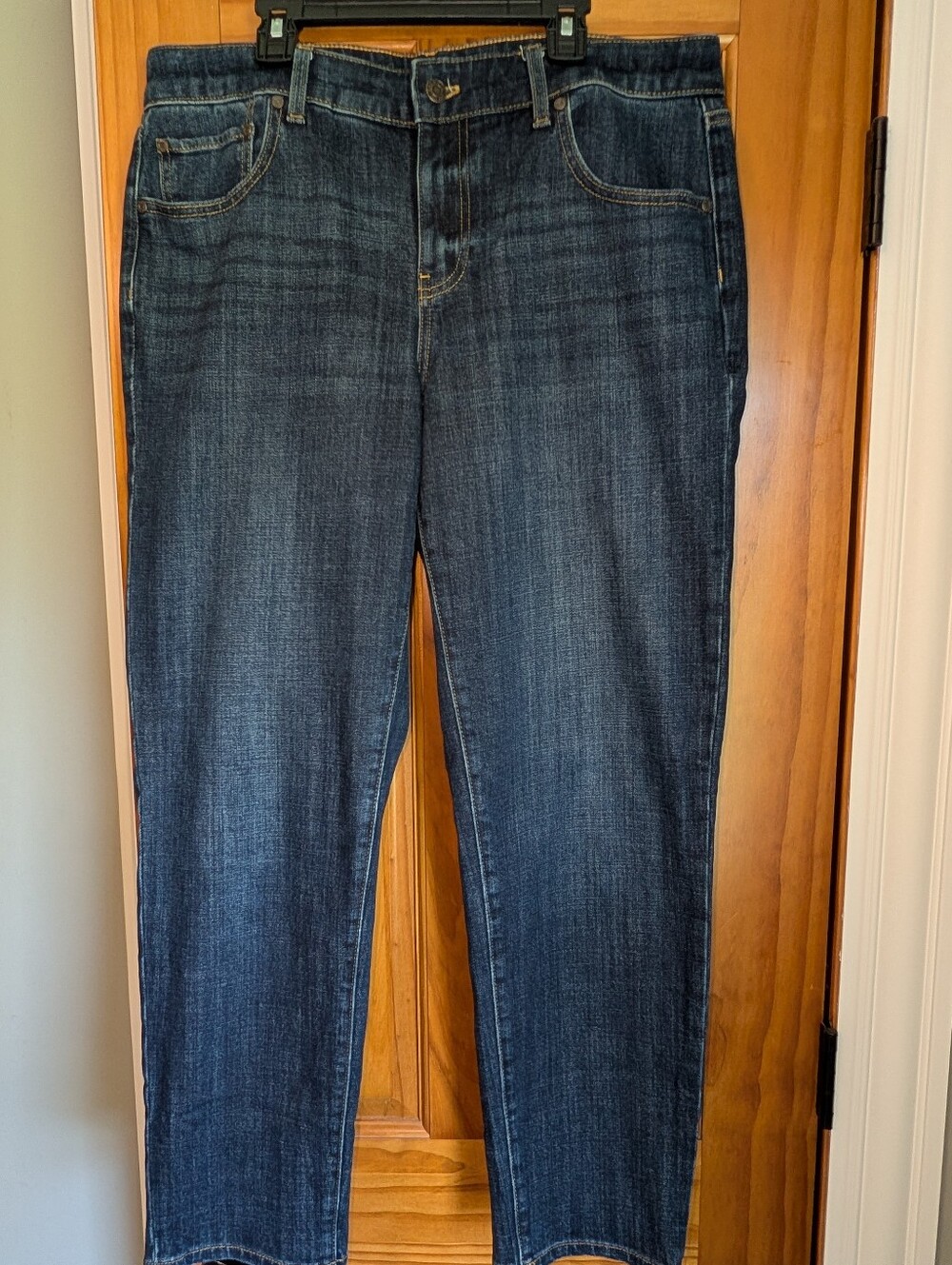 Talbots Size 10 Everyday Relaxed Jeans Dark Wash 28" Inseam New